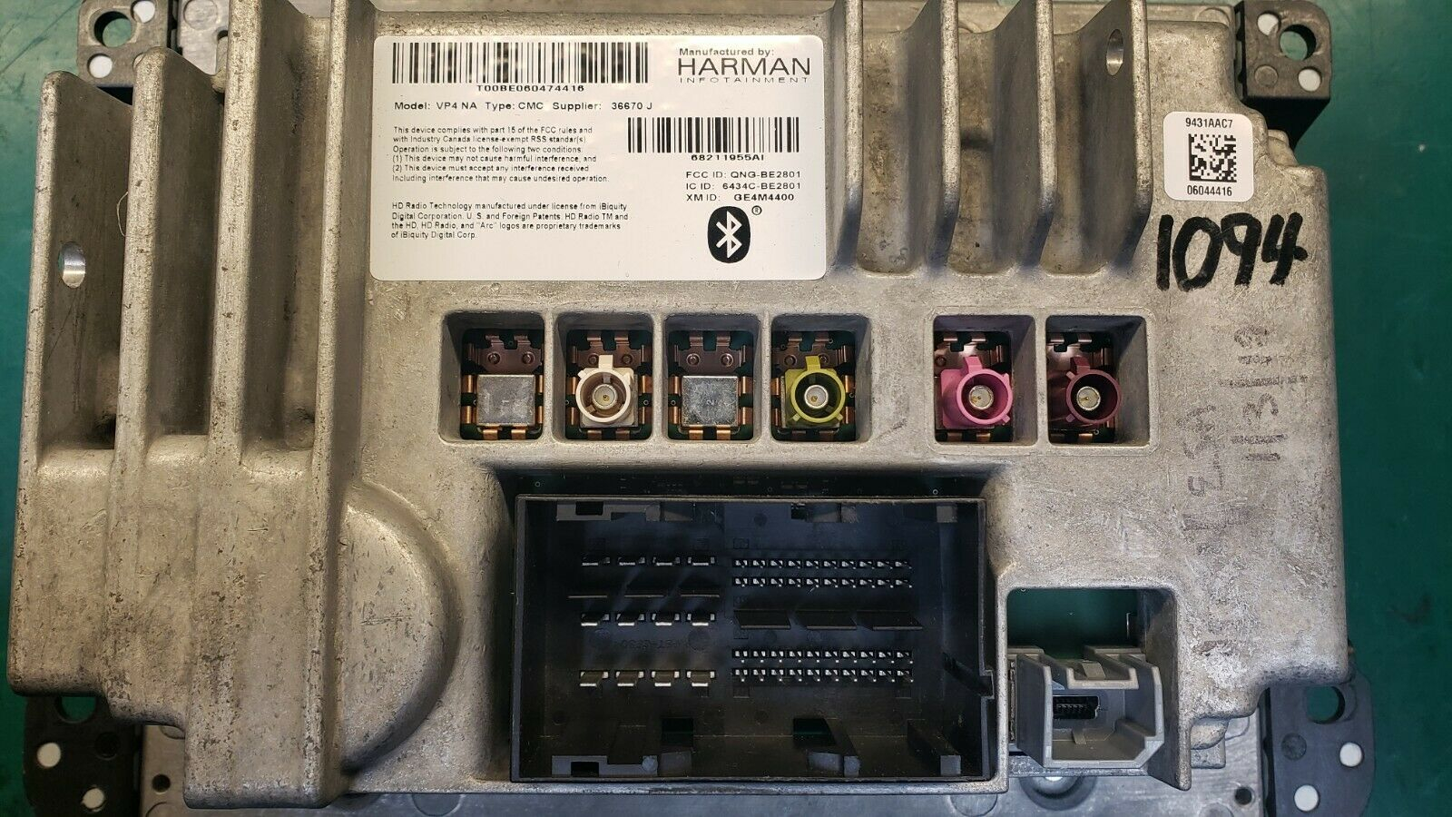 Dodge 2014 2016 Jeep VP4 NA 52 pin Head Unit Connector Pinout